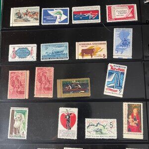 Vintage huge Stamp Collection of various Themes, 560 Stamps in excellent shape